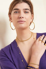 Verižica iz listja v zlati barvi