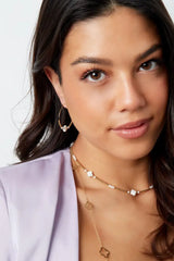 Verižica iz perl in z deteljicami - HeyGirl.si