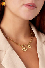 Verižica Good life z rožo - zlata barva - HeyGirl.si