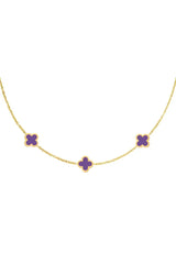 Verižica zlate barve z vijoličnimi deteljicami - HeyGirl.si