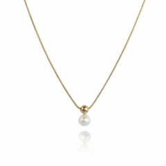 Verižica v zlati barvi - biser - HeyGirl.si